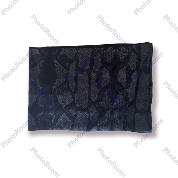 *PIPROBINS* Snakeskin cowl - Picture 2 of 3